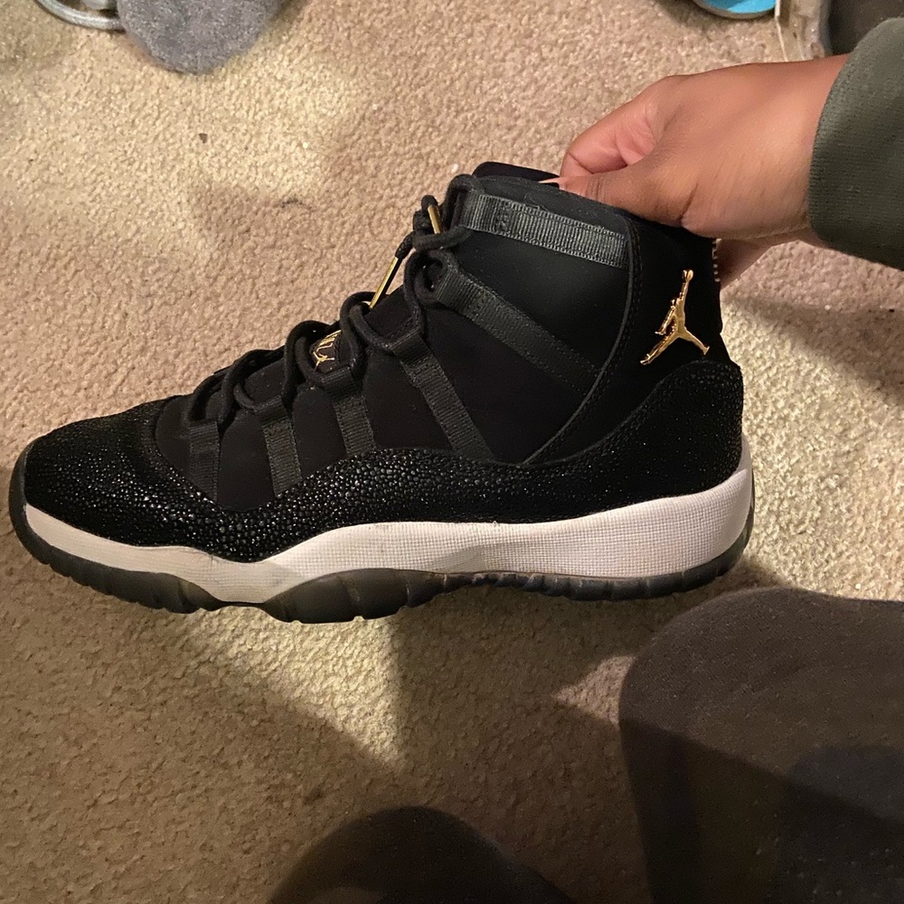 Air Jordan 11 “OG Heiress”